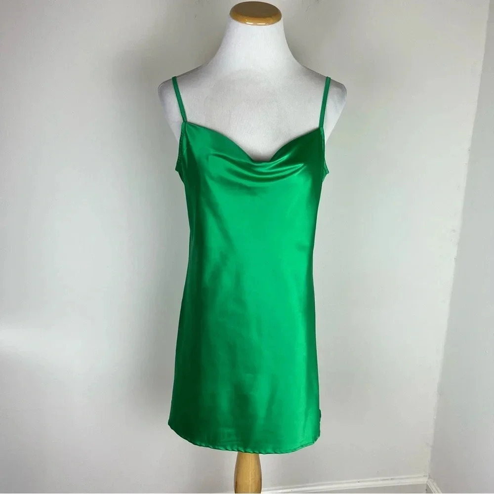 Nwt Heiress Beverly Hills Emerald Green Satin Slip Mini Dress Size M